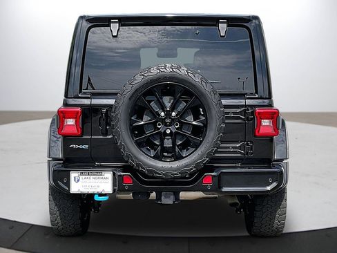 Used 2024 Jeep Wrangler High Altitude image 8
