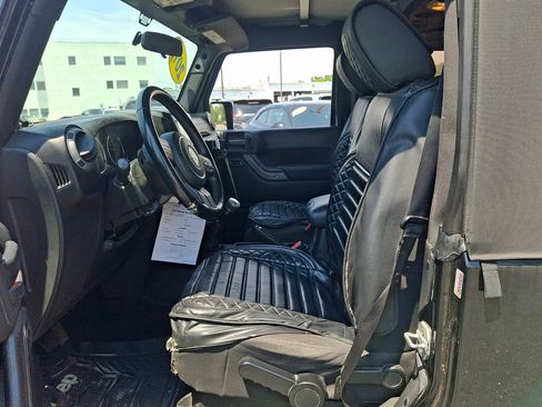 Used 2012 Jeep Wrangler Sport AWD/4WD image 22