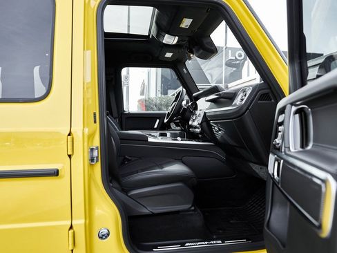 Used 2025 Mercedes-Benz G 63 AMG 4MATIC image 24