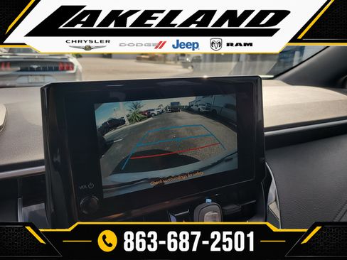 Used 2025 Toyota Corolla SE FWD image 21