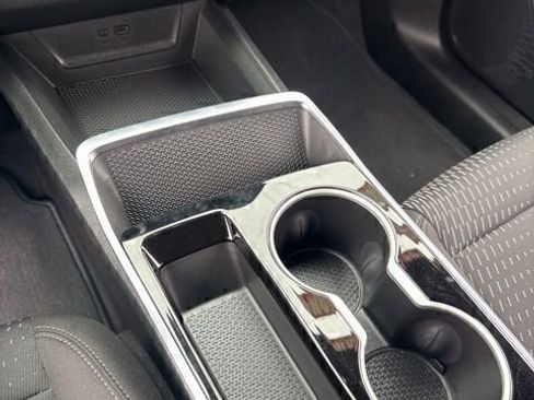 Used 2025 Chevrolet Equinox LT image 24