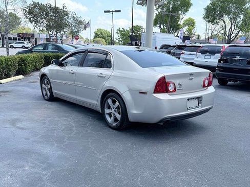 Used 2009 Chevrolet Malibu LT FWD image 4