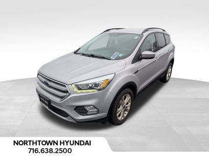 Used 2017 Ford Escape SE w/ Equipment Group 201A
