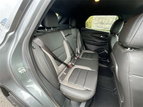 New 2025 Chevrolet TrailBlazer ACTIV w/ Convenience Package image 25