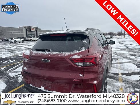 Used 2023 Chevrolet TrailBlazer RS w/ Sun and Liftgate Package image 4