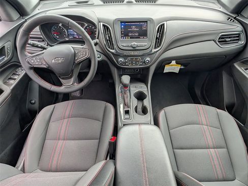 Used 2023 Chevrolet Equinox RS image 9