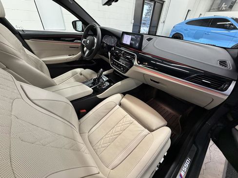 Used 2020 BMW M550i xDrive w/ Executive Package image 20