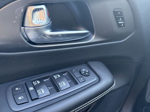 New 2026 Chrysler Pacifica Select image 21