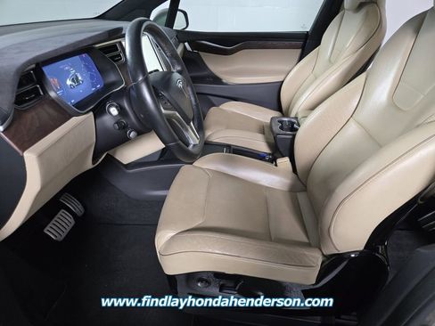 Used 2016 Tesla Model X P90D image 15