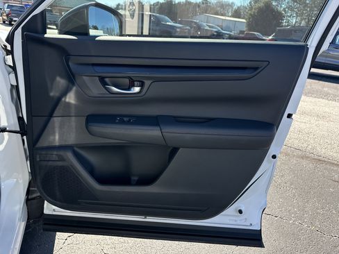 Used 2023 Honda CR-V Sport image 15