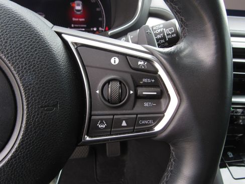 Certified 2023 Acura MDX FWD w/ Technology Package image 25