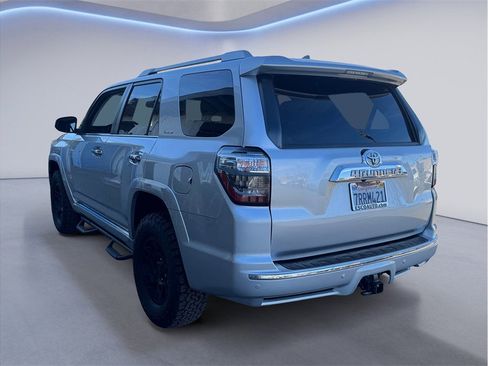 Used 2016 Toyota 4Runner Limited image 4