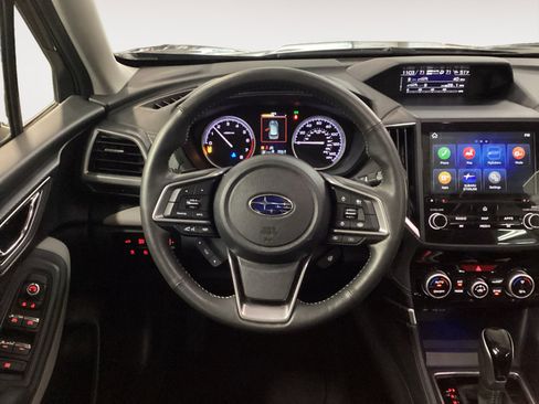 Certified 2023 Subaru Forester Limited image 12