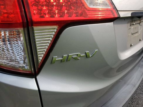 Used 2019 Honda HR-V LX image 13