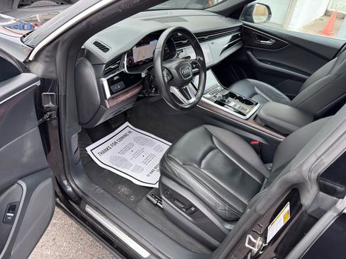 Used 2019 Audi Q8 Premium w/ Convenience Package image 14