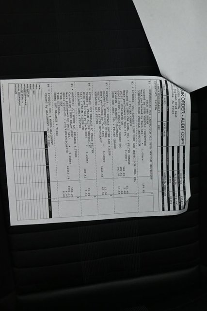Used 2025 Ford Explorer ST-Line w/ Premium Package RWD image 5