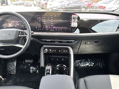 New 2025 Audi Q5 Premium AWD/4WD image 17