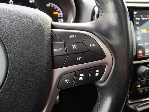 Used 2020 Jeep Grand Cherokee High Altitude image 22