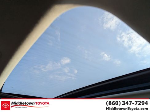 Used 2019 Lexus ES 350 w/ Premium Package image 28