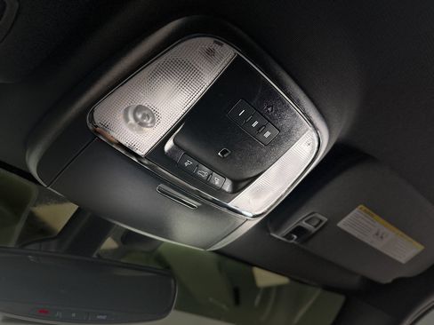 Used 2020 Jeep Grand Cherokee Altitude AWD/4WD image 23