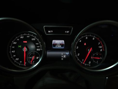 Used 2019 Mercedes-Benz GLS 450 4MATIC image 19