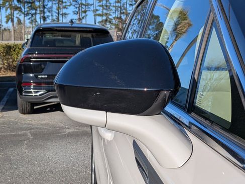 Certified 2022 Lincoln Corsair FWD image 13