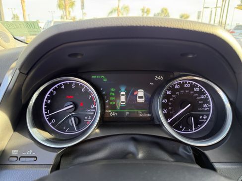 Used 2020 Toyota Camry XLE w/ Driver Assist Package FWD image 24