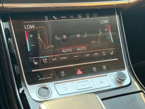 Used 2023 Audi A8 L 3.0T AWD/4WD image 10