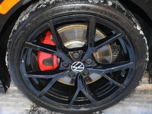 Used 2024 Volkswagen GTI Autobahn image 48