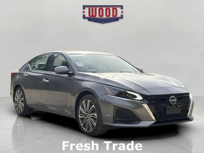 Used 2025 Nissan Altima 2.5 SL