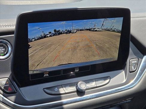 Used 2025 Chevrolet Blazer LT AWD/4WD image 12