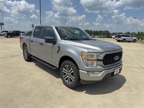 Used 2022 Ford F150 XL w/ STX Appearance Package AWD/4WD image 2