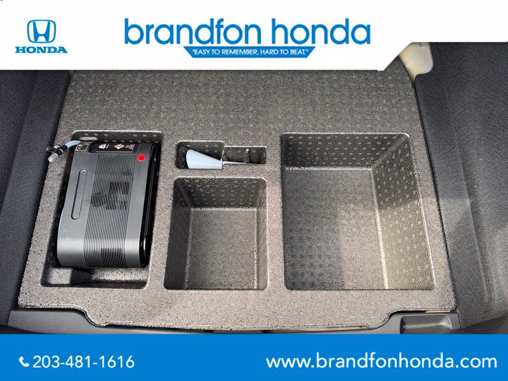 Used 2025 Honda Accord Sport image 30