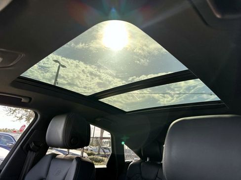 Used 2023 Audi SQ5 Premium Plus w/ Premium Plus Package image 22