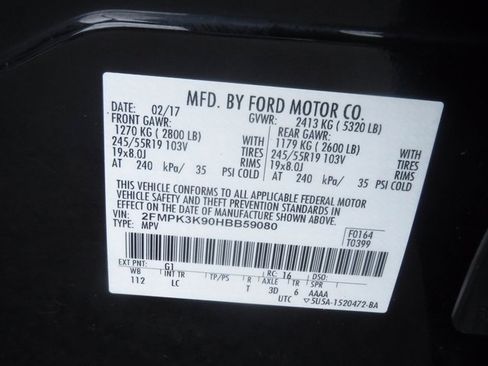 Used 2017 Ford Edge Titanium w/ Technology Package image 44