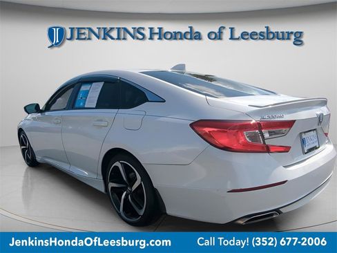 Used 2018 Honda Accord Sport image 6