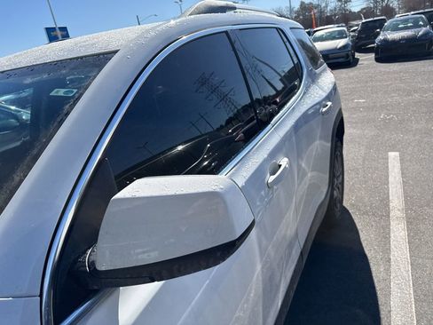 Used 2018 GMC Acadia SLT image 25