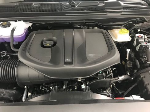 New 2026 RAM 1500 4x4 Crew Cab image 49