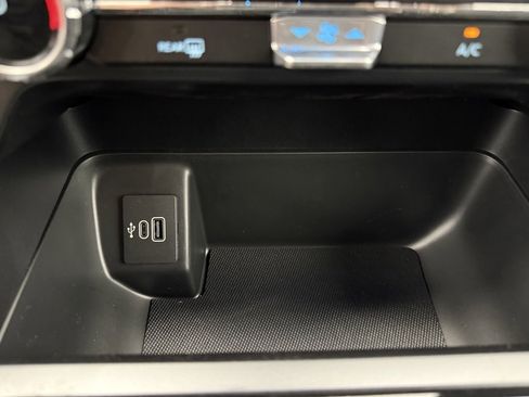 New 2025 Ford F150 XLT w/ Equipment Group 301A Standard image 48