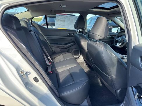 New 2025 Nissan Altima 2.5 SL image 5