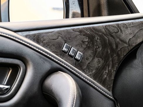 Used 2022 INFINITI QX80 Luxe image 51