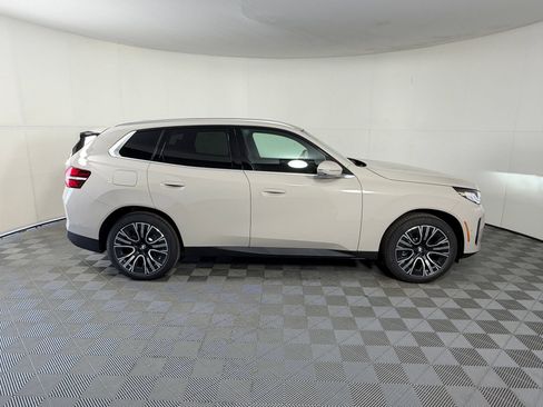 Used 2026 BMW X3 xDrive30i w/ Premium Package AWD/4WD image 8