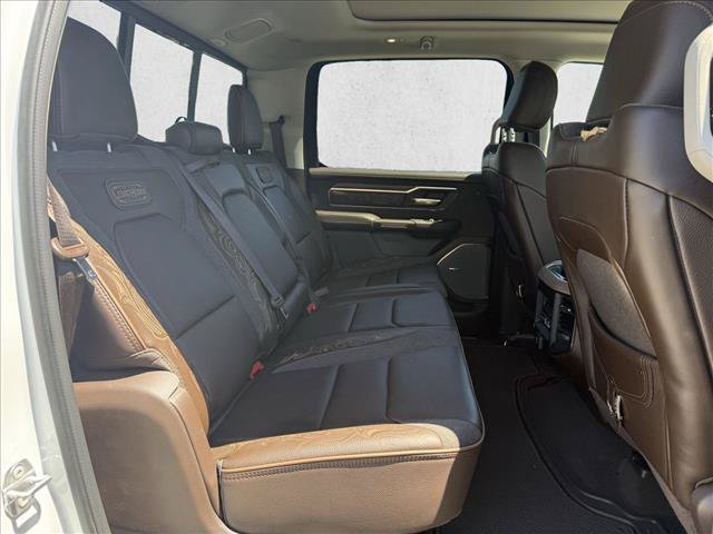 Used 2025 RAM 1500 Limited AWD/4WD image 19