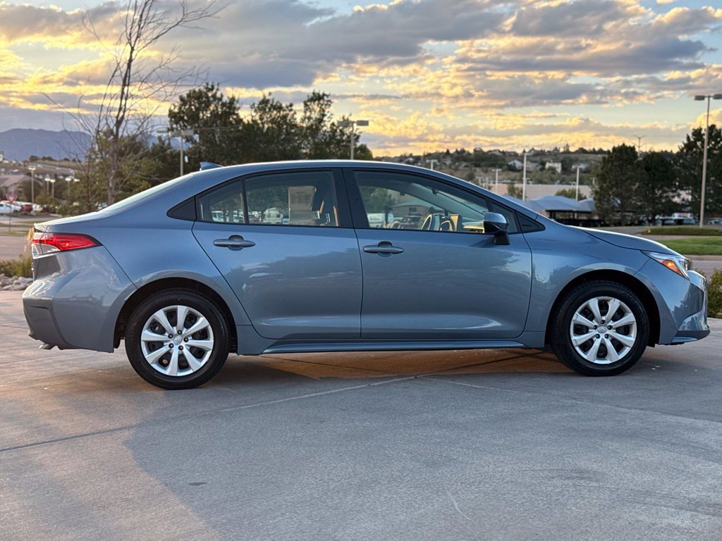 Used 2026 Toyota Corolla LE FWD image 8