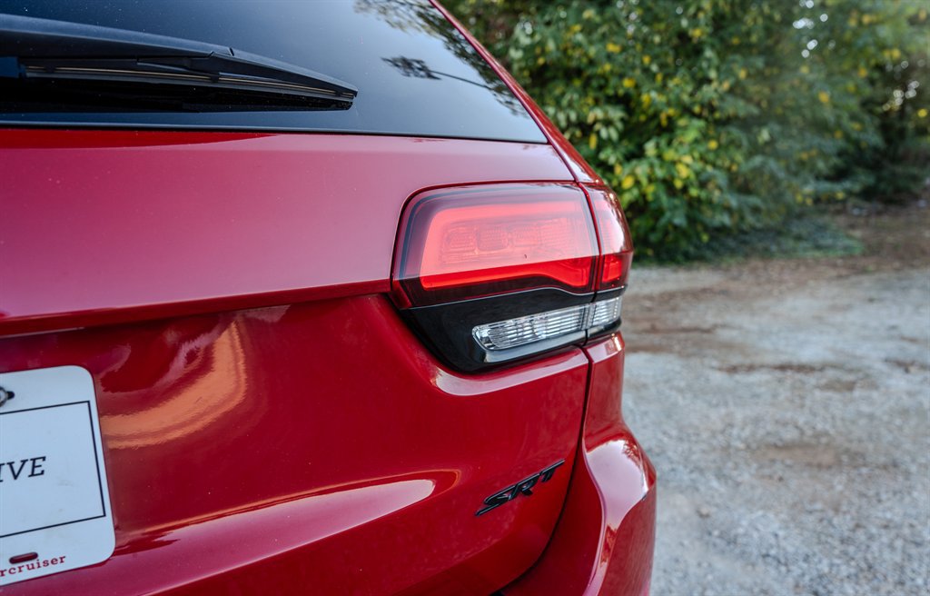 Used 2020 Jeep Grand Cherokee SRT AWD/4WD image 11