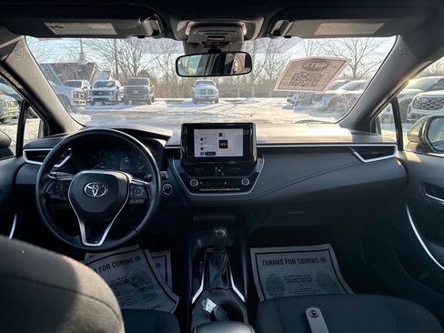 Used 2023 Toyota Corolla SE image 10