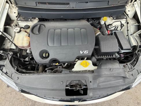 Used 2018 Dodge Journey GT w/ Driver Convenience Group AWD/4WD image 47
