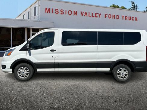Used 2021 Ford Transit 350 XLT image 7