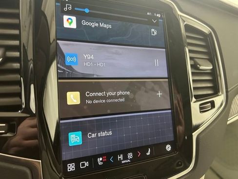 Used 2025 Volvo XC90 B5 Ultra image 17