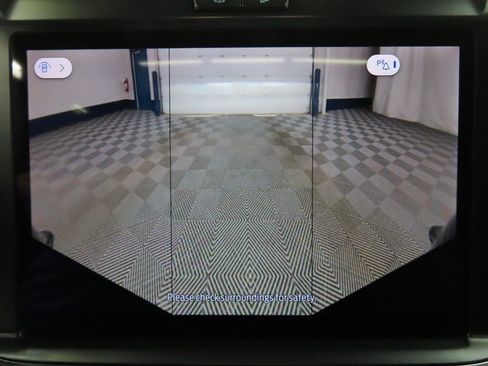 Used 2025 Ford F250 Platinum image 26